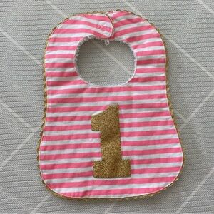 Mudpie I'M ONE GLITTER BIB